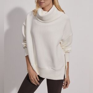 Varley Milton cowl neck sweatshirt sz Small